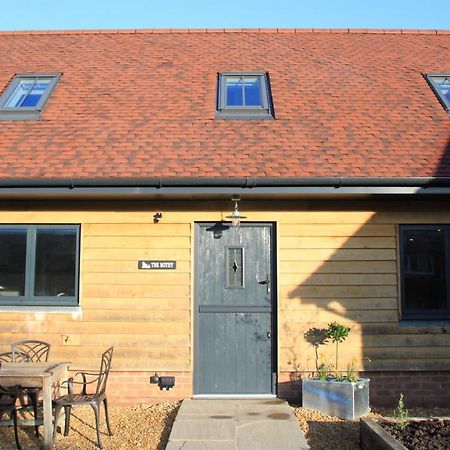 Villa Charming And Luxury Retreats On Our Farm à Billingshurst Extérieur photo