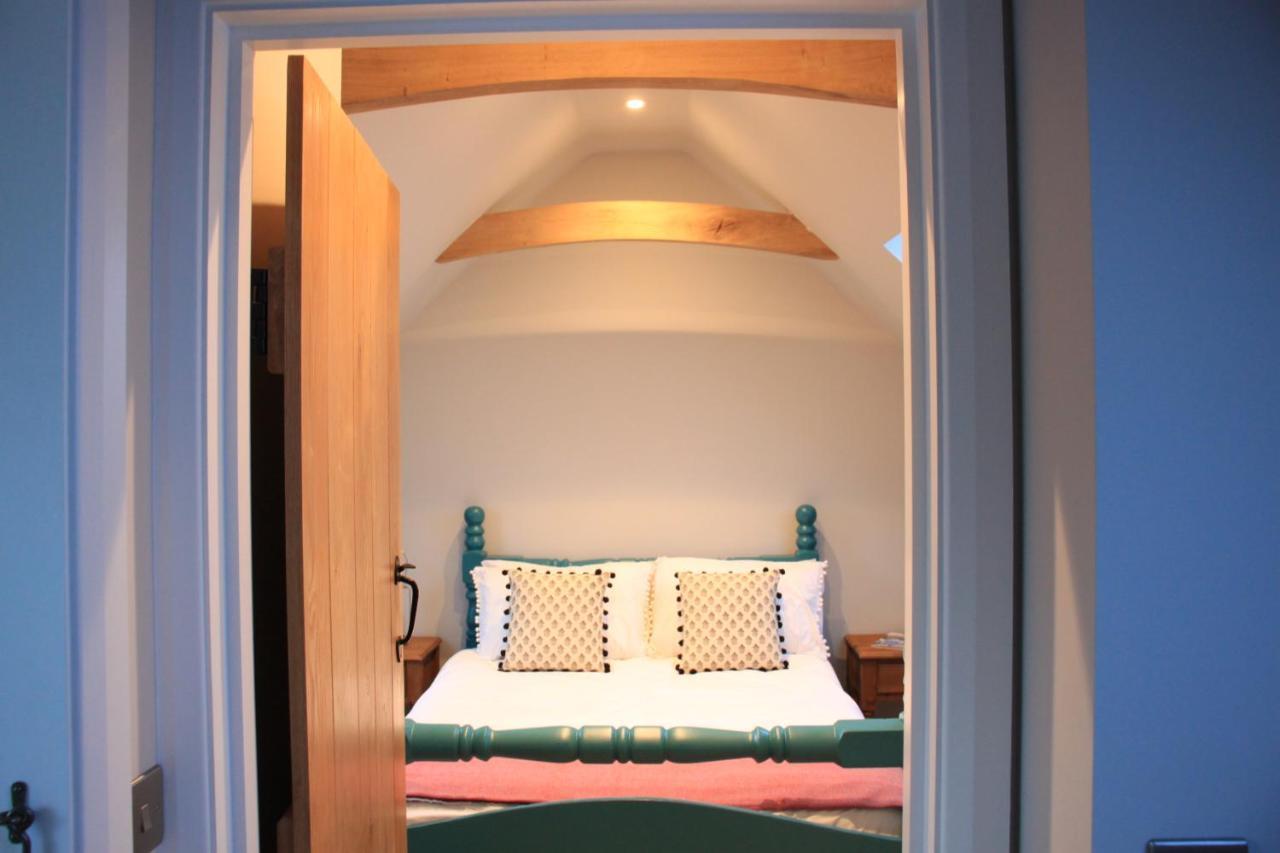 Villa Charming And Luxury Retreats On Our Farm à Billingshurst Extérieur photo