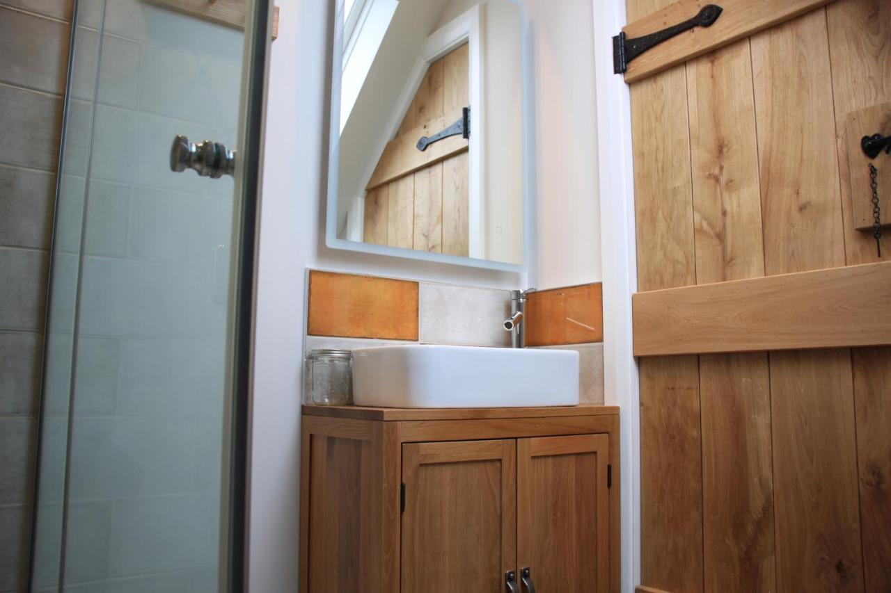 Villa Charming And Luxury Retreats On Our Farm à Billingshurst Extérieur photo