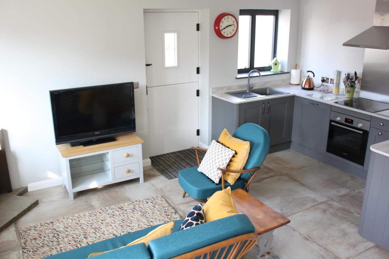 Villa Charming And Luxury Retreats On Our Farm à Billingshurst Extérieur photo
