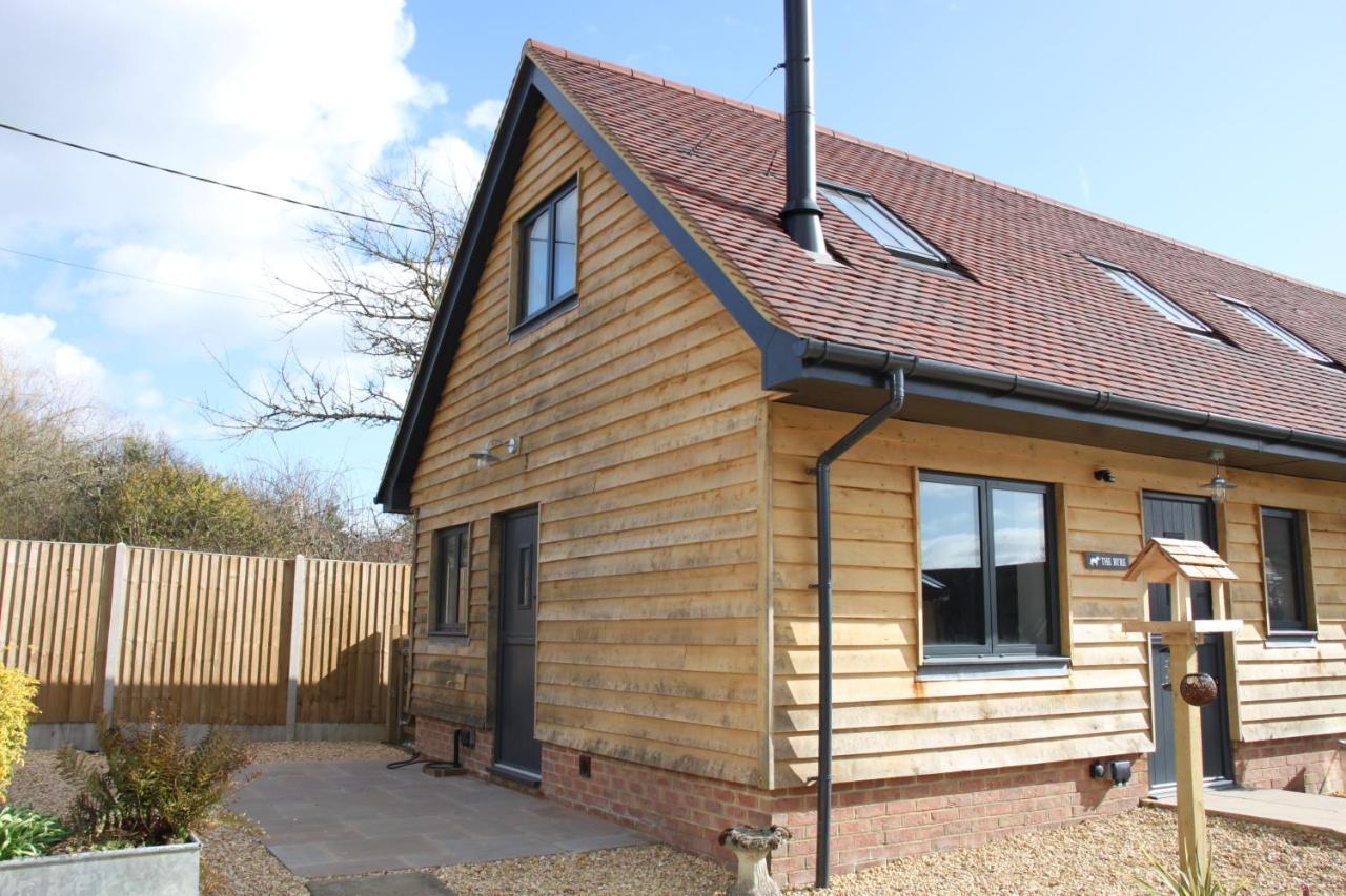 Villa Charming And Luxury Retreats On Our Farm à Billingshurst Extérieur photo