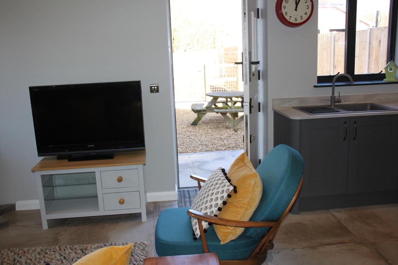 Villa Charming And Luxury Retreats On Our Farm à Billingshurst Extérieur photo